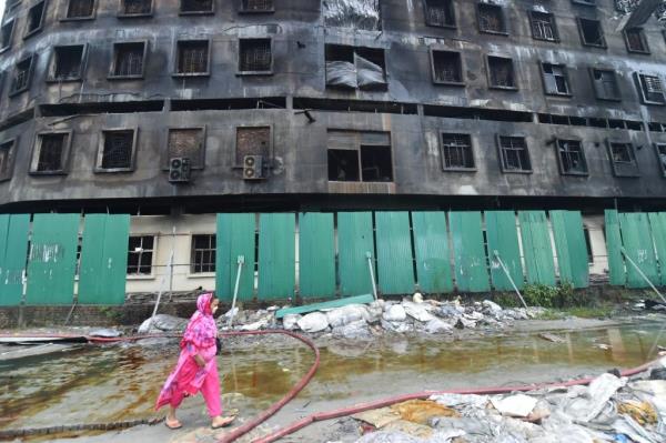 印度化工厂大爆炸引发大火，7人死亡，24人受伤